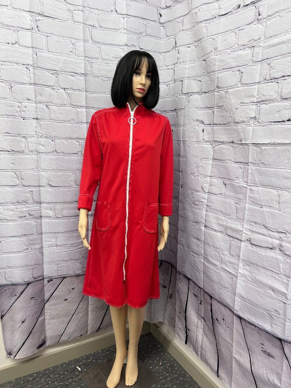 Retro Polyester Zip Dress 1970's Vintage 1970's